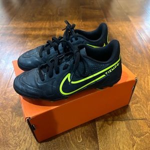 Nike Jr Legend 9 Club FG